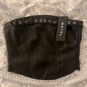 Motel Rocks - Avani Eyelet Bandeau Top in PU Black - XS